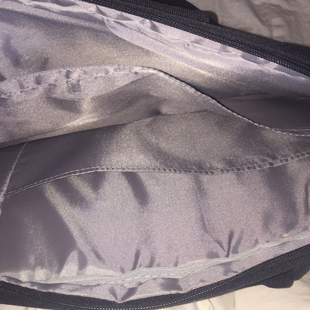 Amazon Messenger Bag - Picture 3 of 3